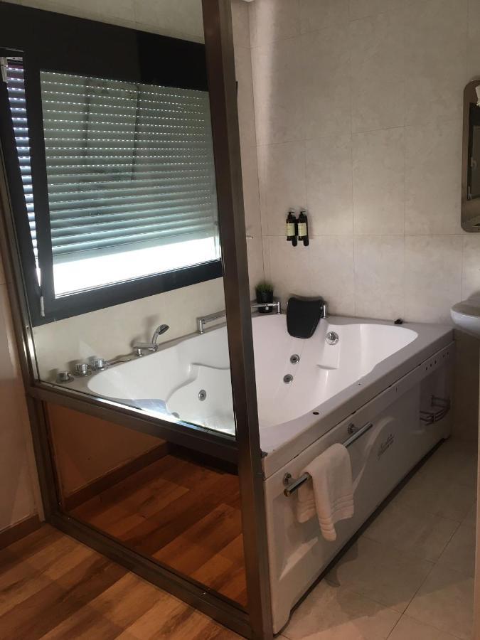 Hotel Fabrik 乌马内斯-德马德里 外观 照片