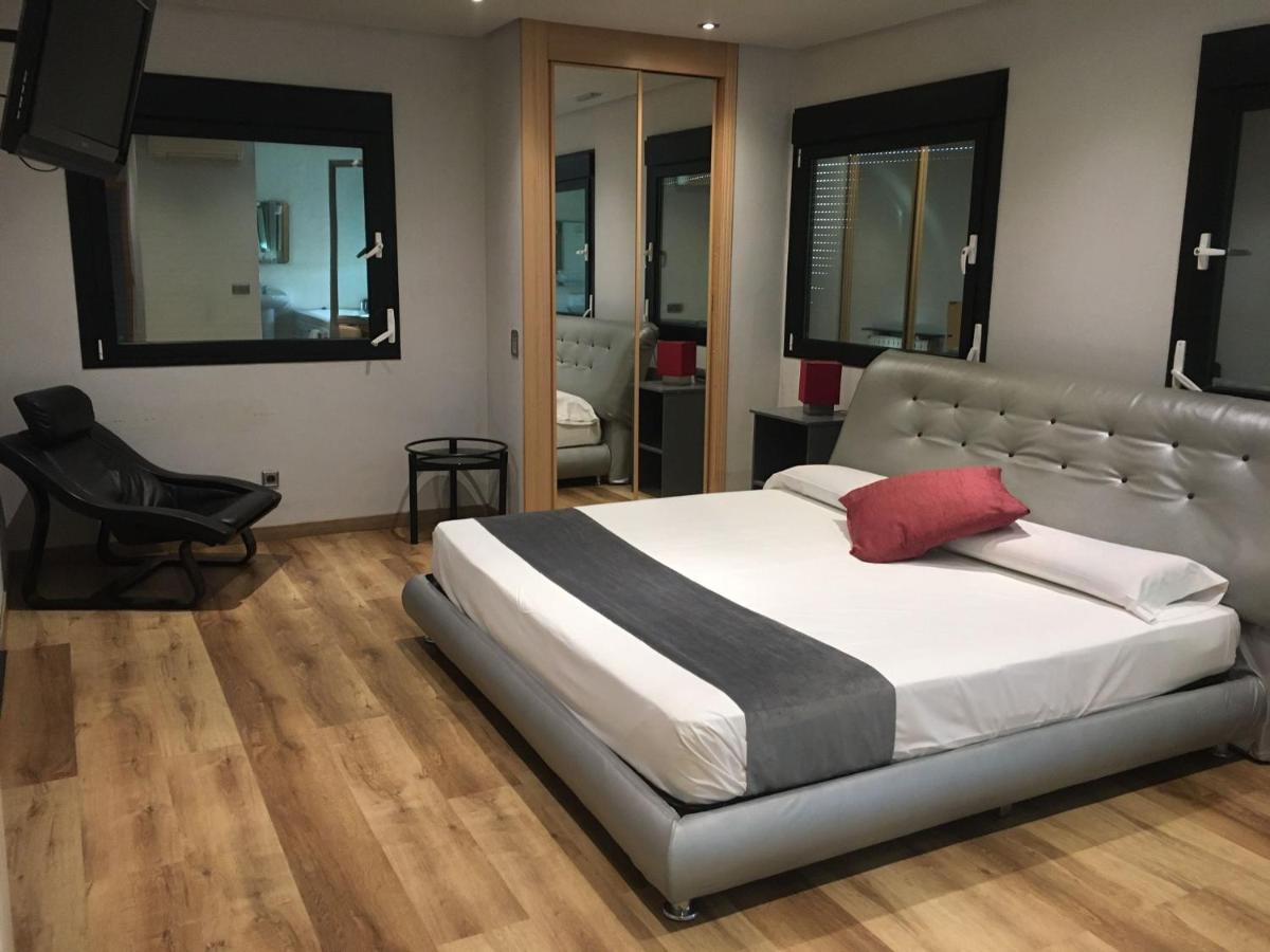 Hotel Fabrik 乌马内斯-德马德里 外观 照片